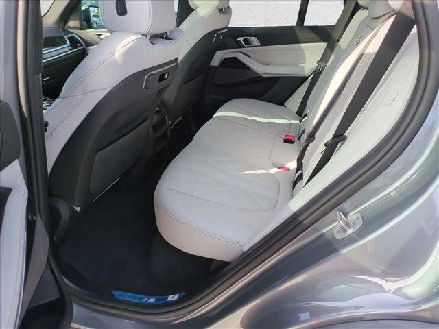Certified 2026 BMW X5 xDrive40i w/ M Sport Package AWD/4WD image 21
