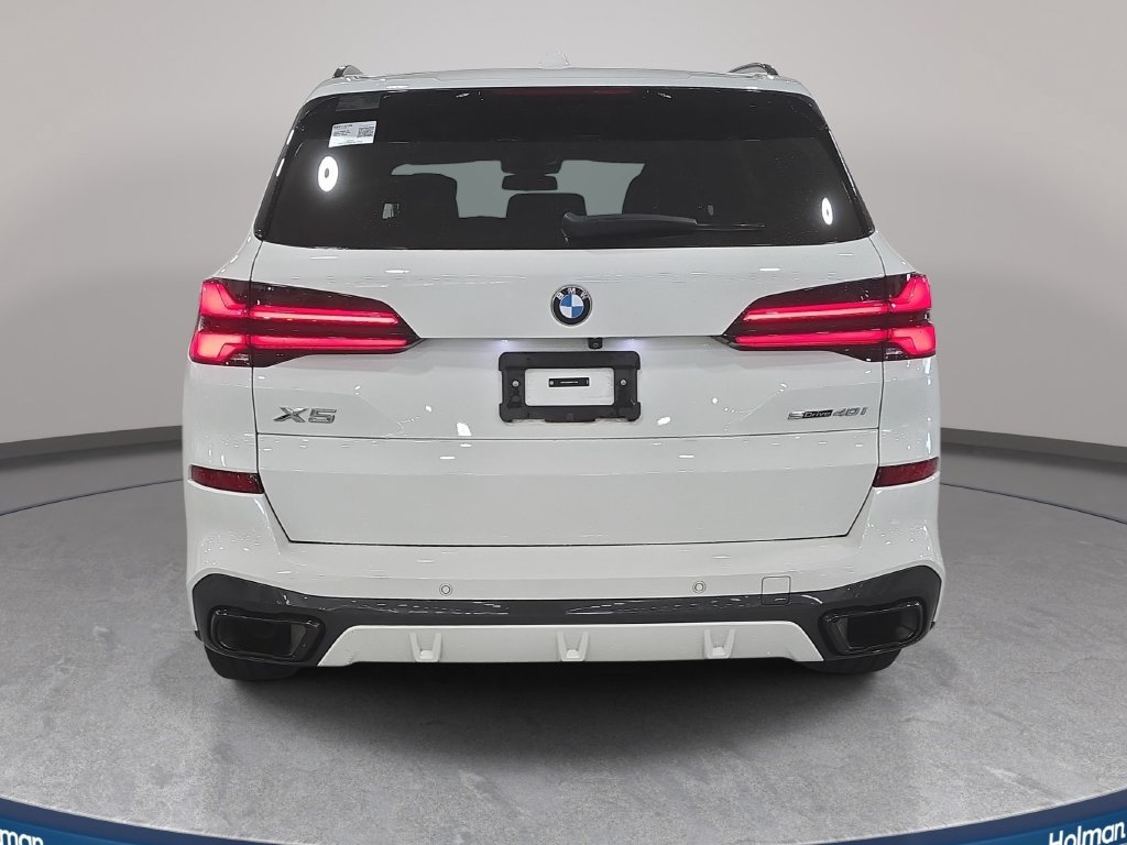 Certified 2024 BMW X5 sDrive40i w/ M Sport Package RWD image 6