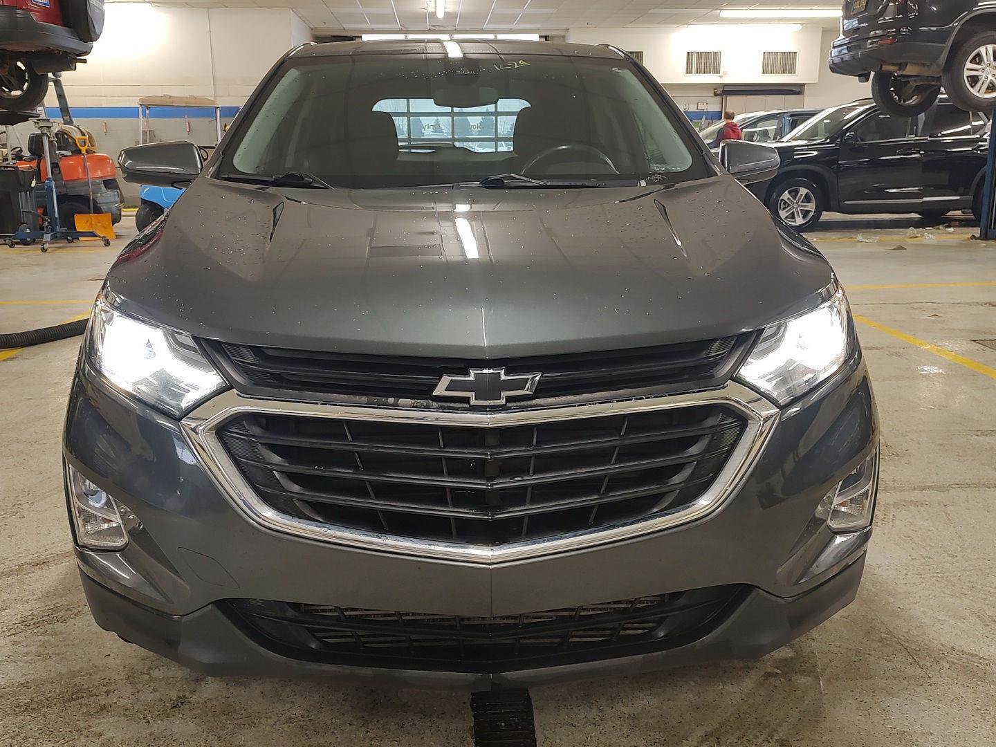 Used 2020 Chevrolet Equinox LT w/ Driver Convenience Package image 23