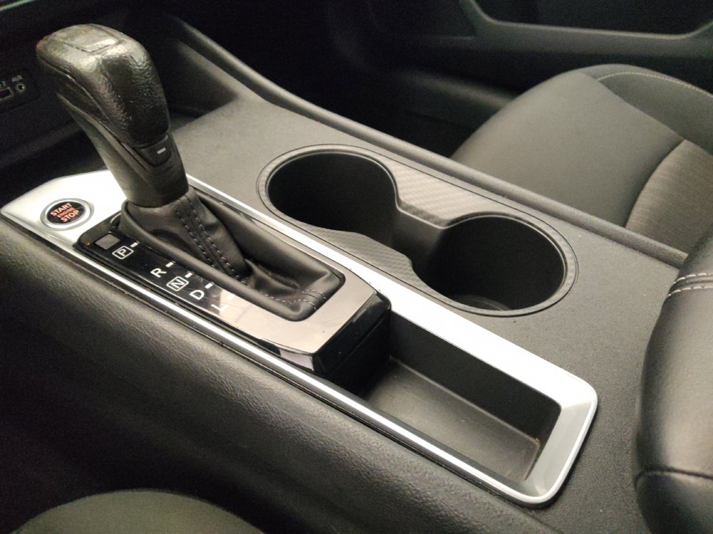 Used 2025 Nissan Altima 2.5 SV FWD image 26