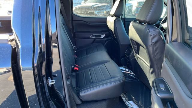 Used 2024 Ford Ranger Lariat w/ FX4 Off-Road Package AWD/4WD image 36