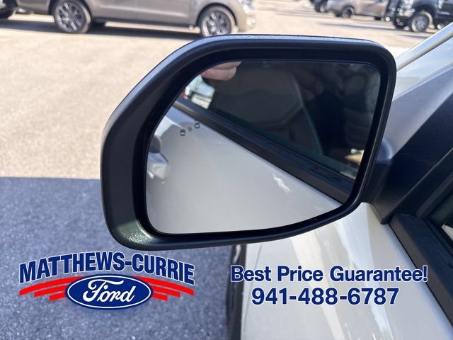 Certified 2024 Ford Maverick Lariat FWD image 8