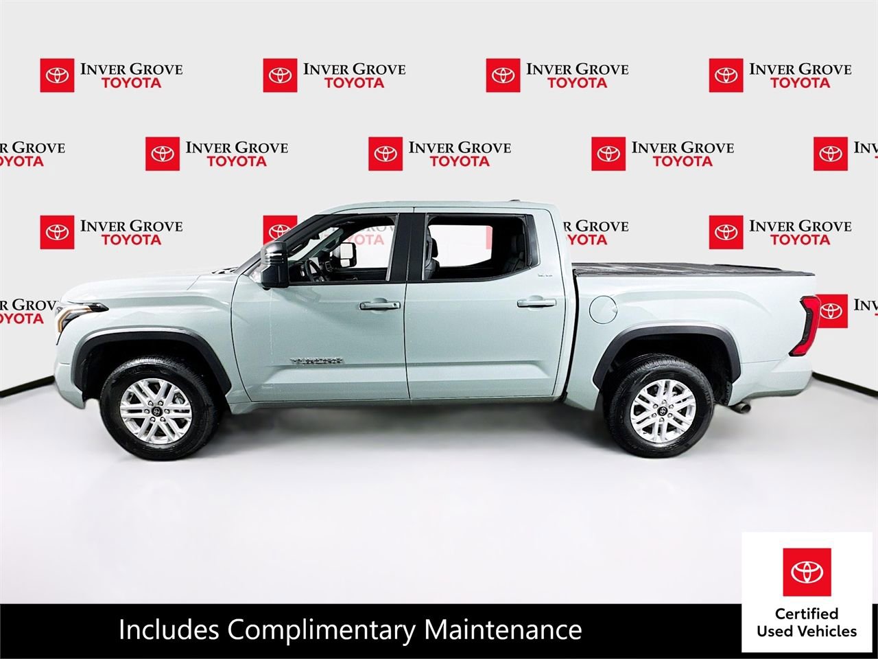 Used 2025 Toyota Tundra SR5 w/ Advanced Technology Package image 8