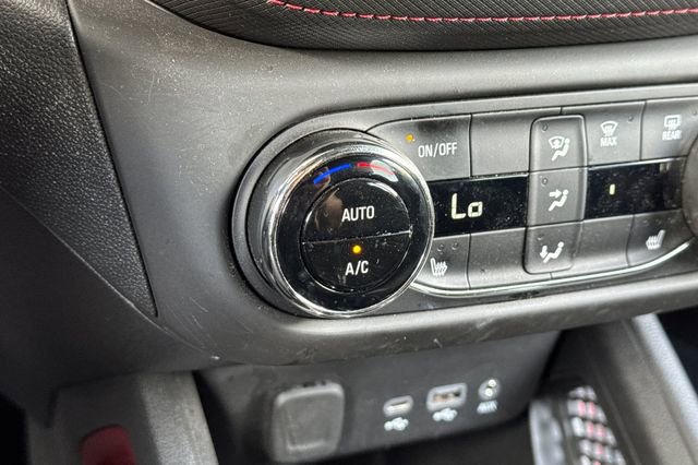 Used 2023 Chevrolet TrailBlazer RS w/ Convenience Package image 29