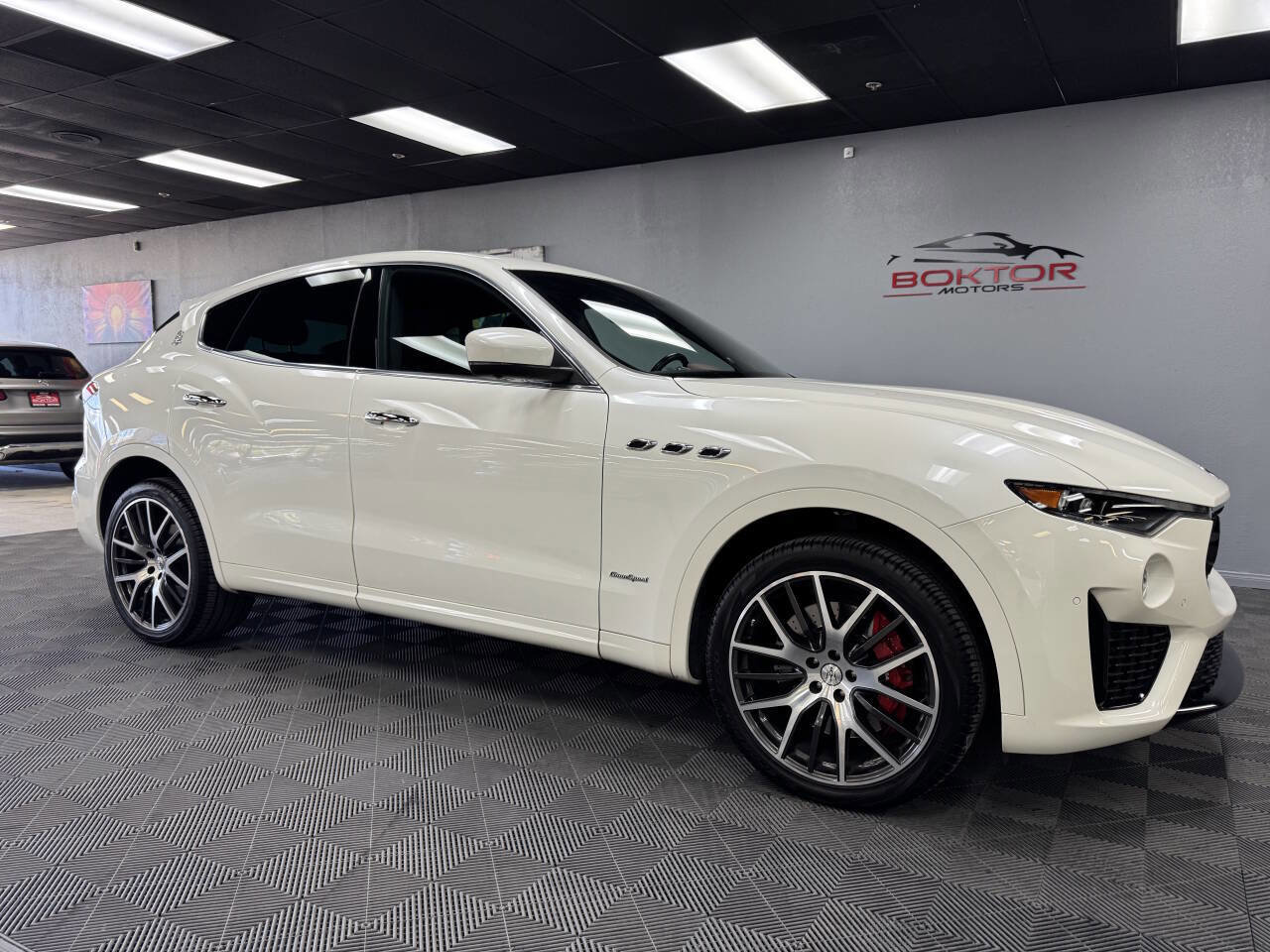 Used 2021 Maserati Levante S GranSport image 1