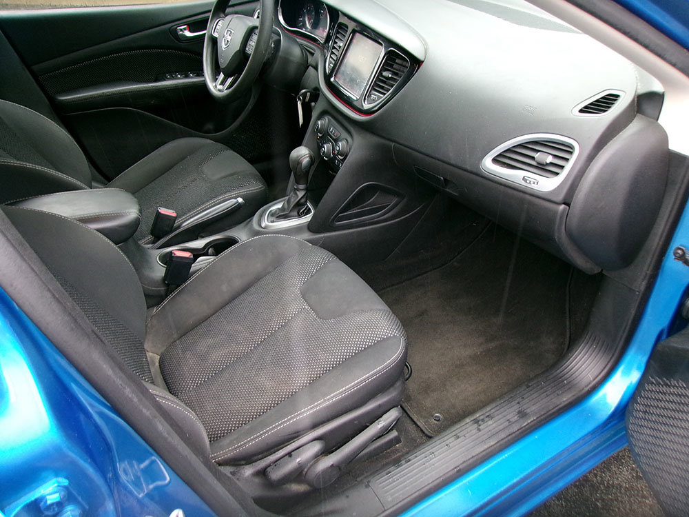 Used 2016 Dodge Dart SXT image 10