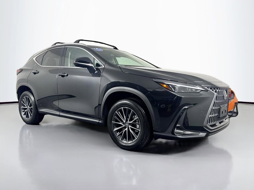 Used 2025 Lexus NX 350 AWD w/ Accessory Package (2T) image 3