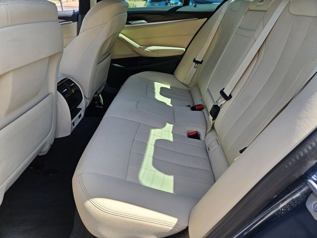 Certified 2023 BMW 530i RWD image 17