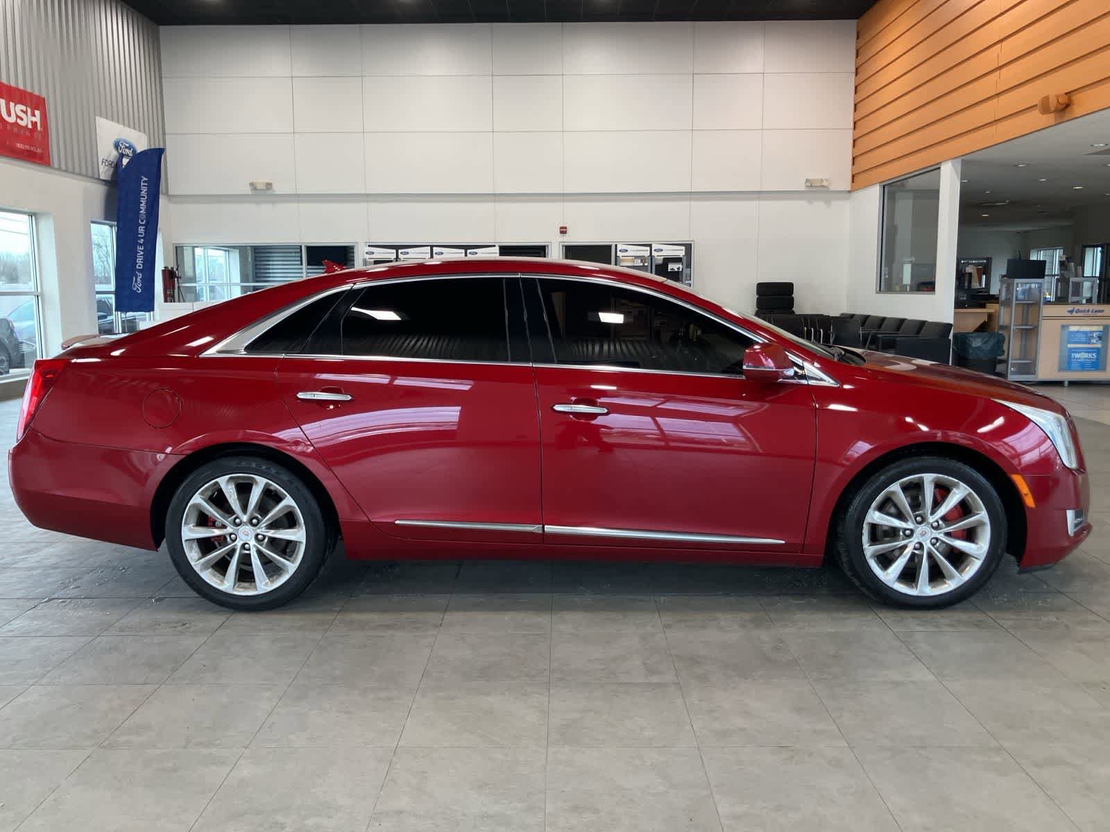Used 2013 Cadillac XTS Luxury w/ Driver Awareness Package FWD image 4