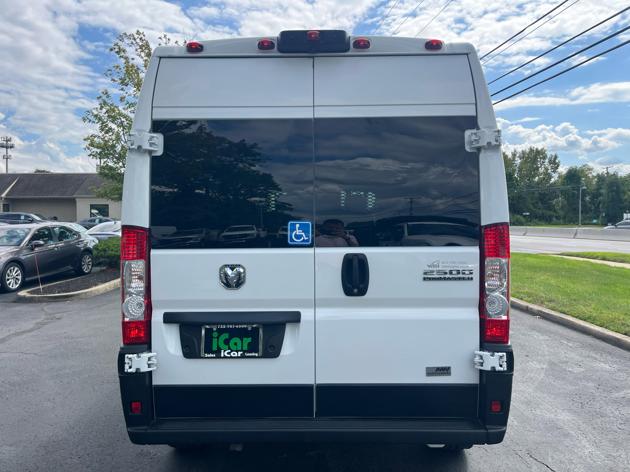 Used 2023 RAM ProMaster 2500 w/ Premium Convenience Group (B) image 12