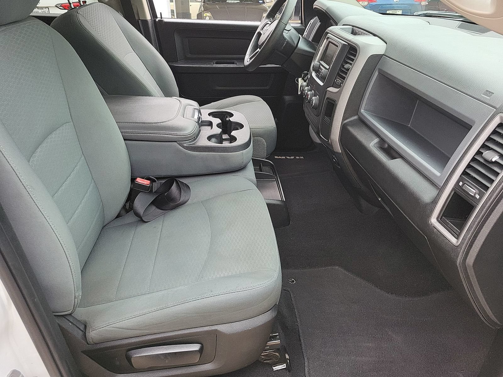 Used 2018 RAM 1500 Express w/ Express Value Package RWD image 26
