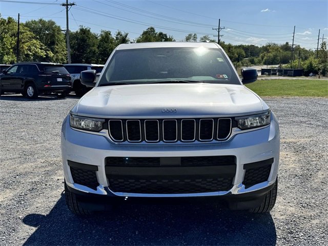 New 2025 Jeep Grand Cherokee L Laredo w/ Luxury Tech Group I image 24