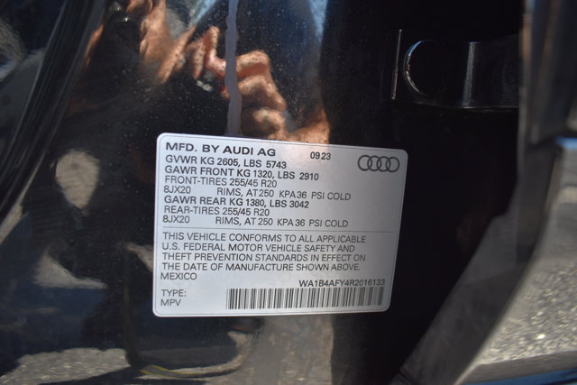Used 2024 Audi SQ5 Premium Plus AWD/4WD image 31