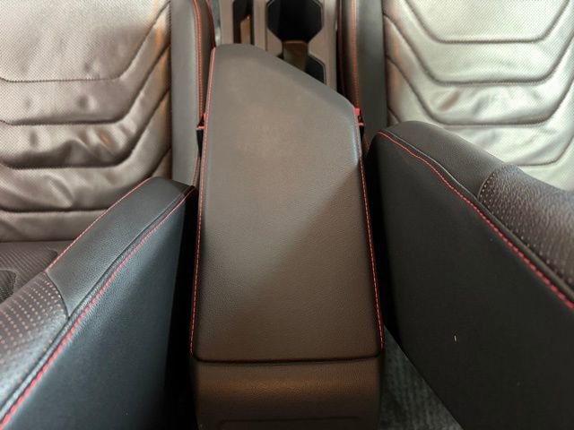 Used 2024 Volkswagen Jetta GLI Autobahn image 35