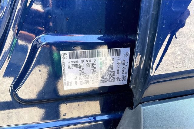 Used 2024 Nissan Rogue SV FWD image 18