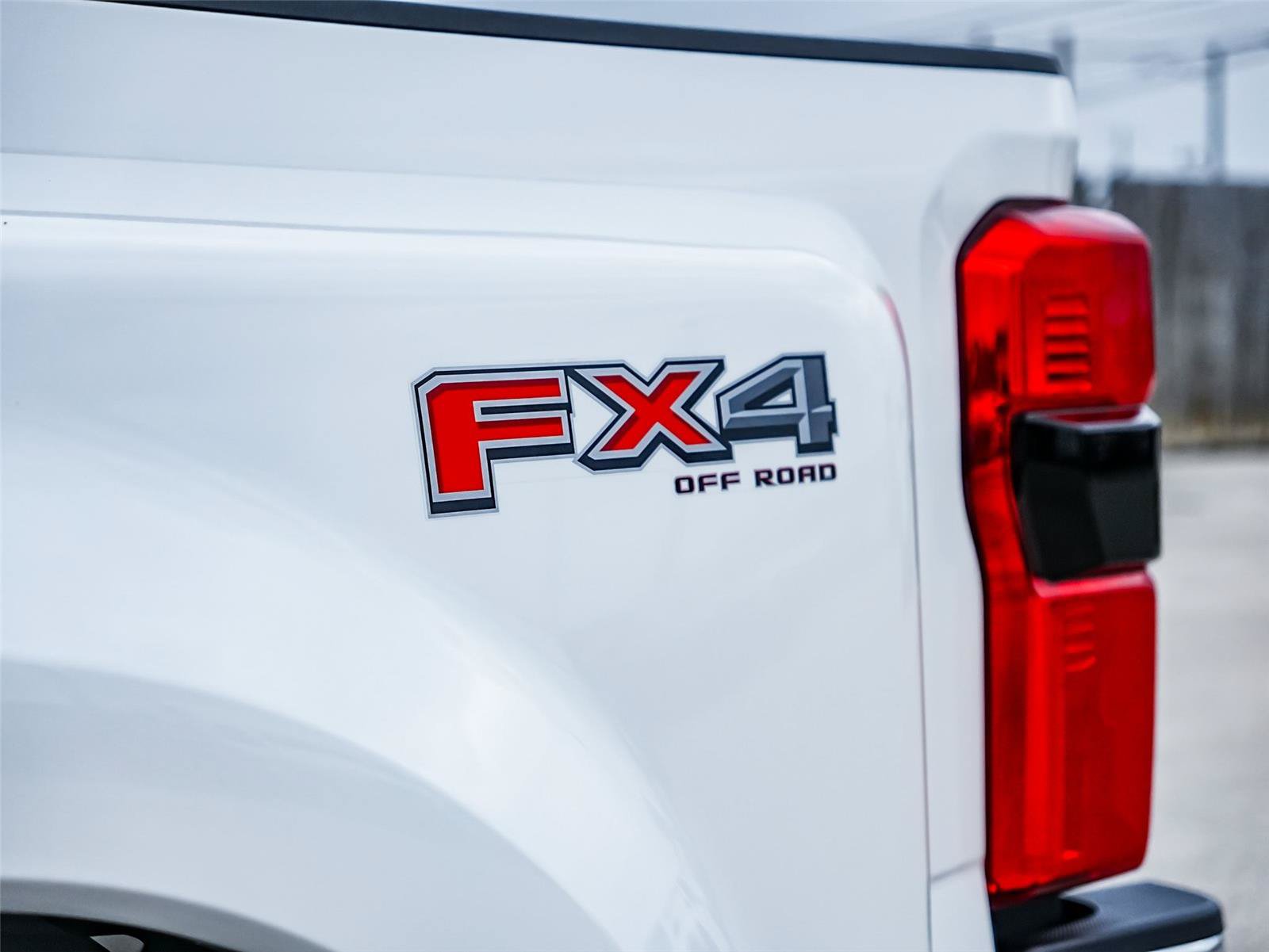 Certified 2026 Ford F450 Lariat w/ FX4 Off-Road Package AWD/4WD image 11