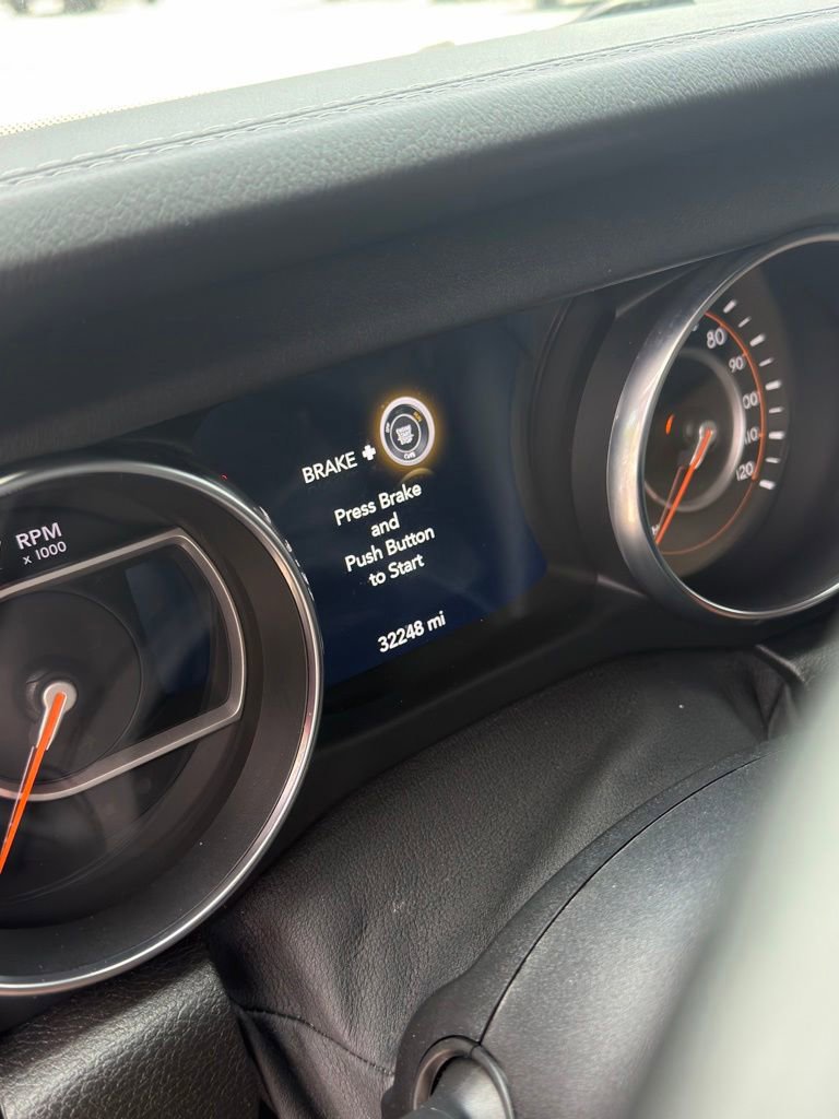 Used 2017 Ford Focus Titanium FWD image 13
