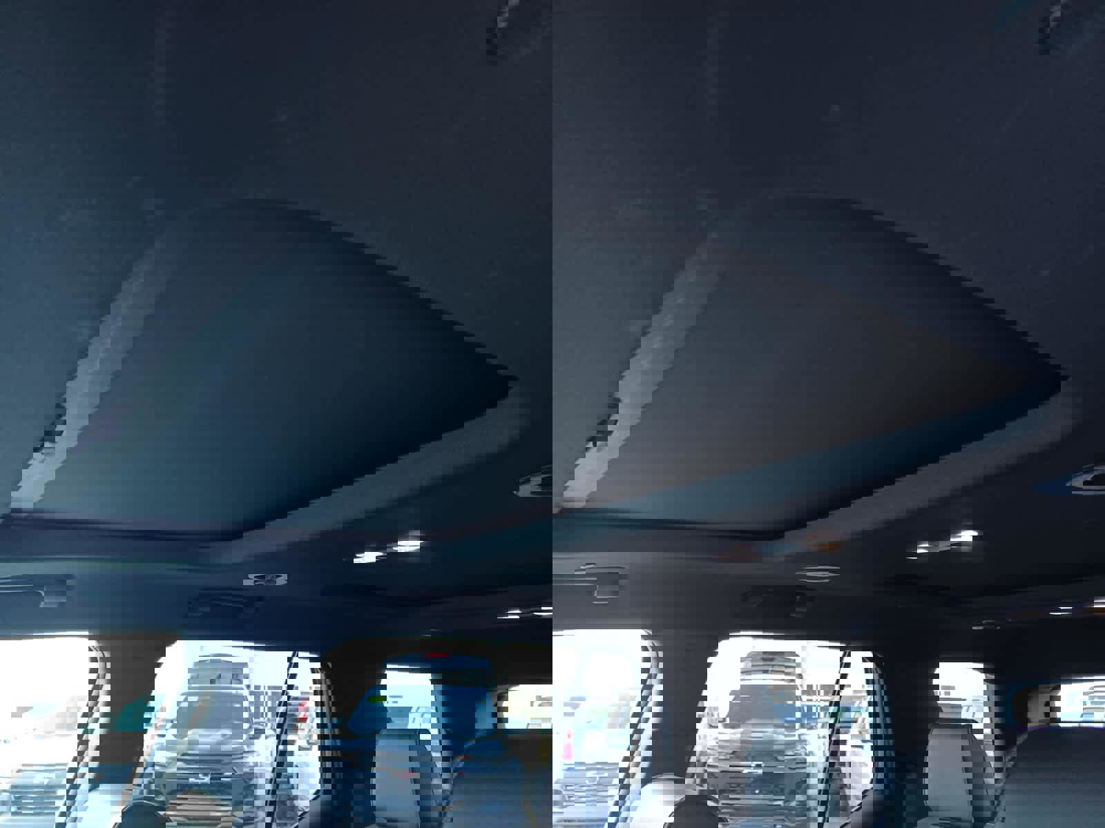 Used 2023 Chevrolet Traverse RS image 14