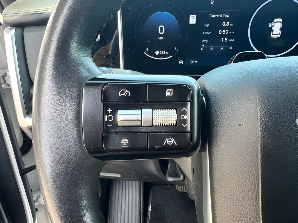 Used 2024 Hyundai Santa Fe Limited AWD/4WD image 21