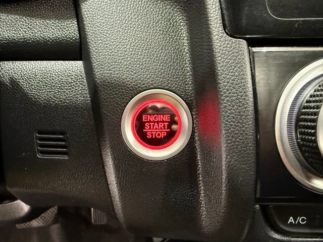 Used 2019 Honda Fit EX image 40