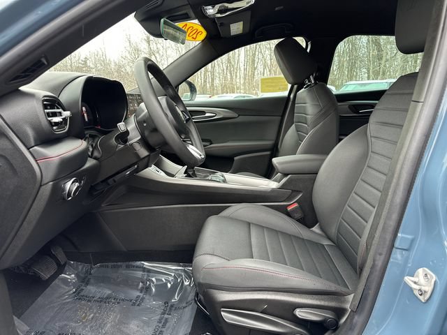 Used 2024 Dodge Hornet GT AWD/4WD image 23