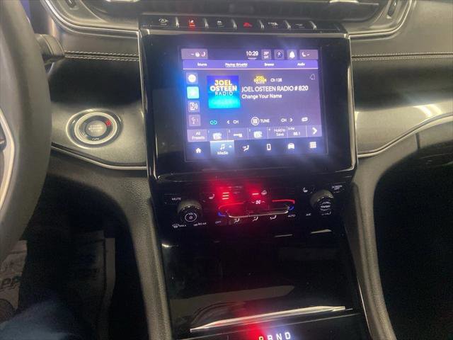 Certified 2023 Jeep Grand Cherokee Altitude image 25