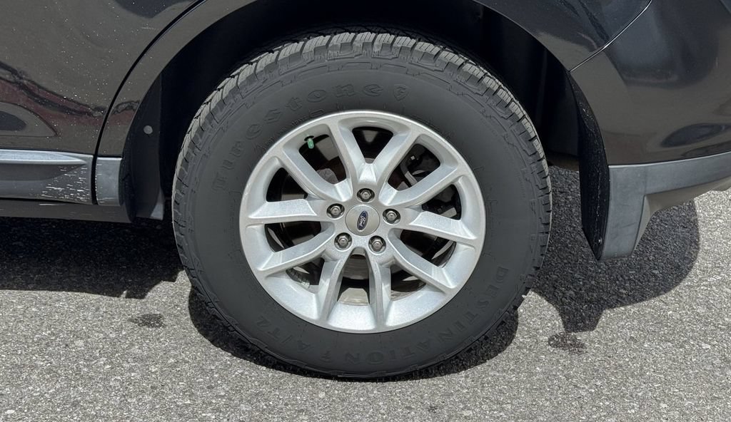 Used 2013 Ford Edge SE FWD image 11