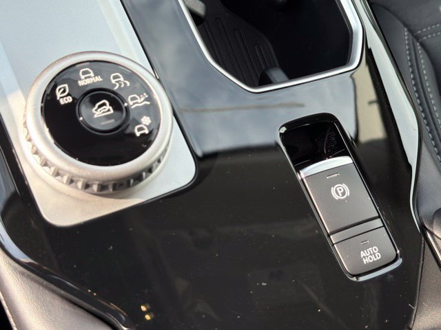 New 2026 Mitsubishi Outlander SE FWD image 32