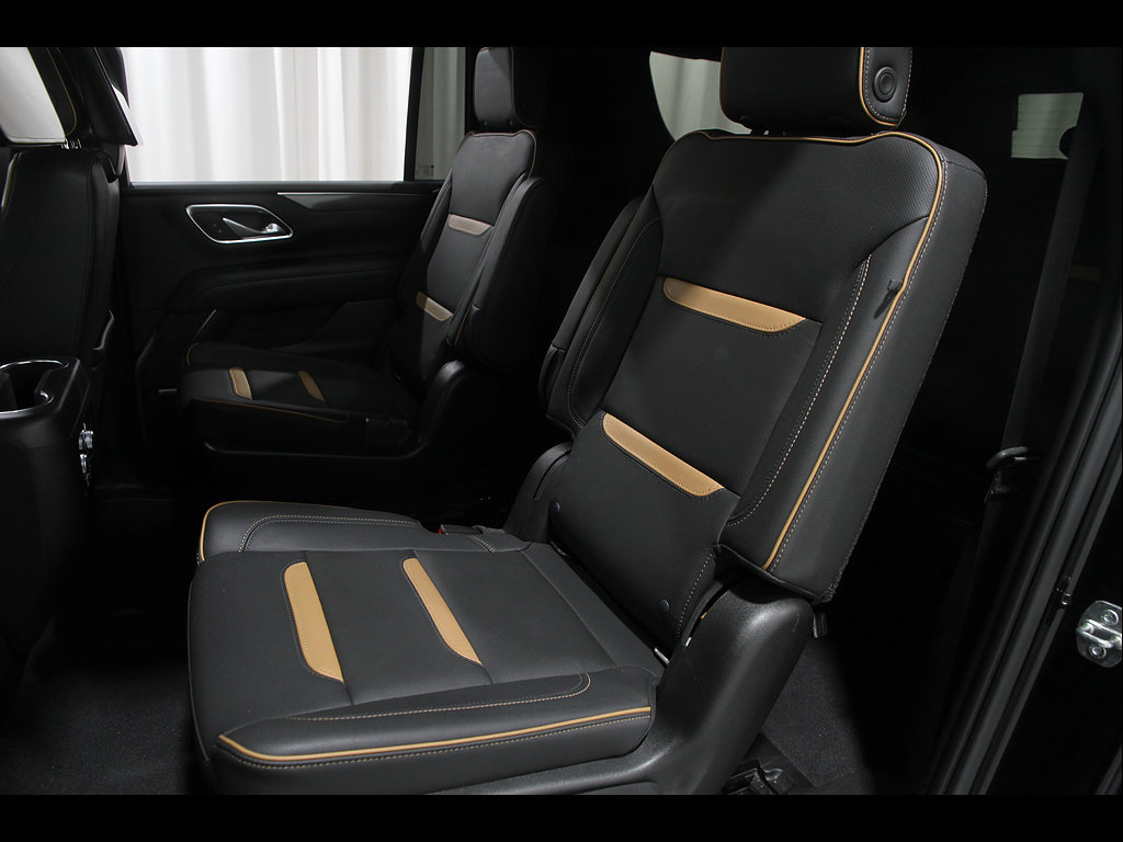 Certified 2021 GMC Yukon XL AT4 w/ Rear Media and Nav Package AWD/4WD image 21