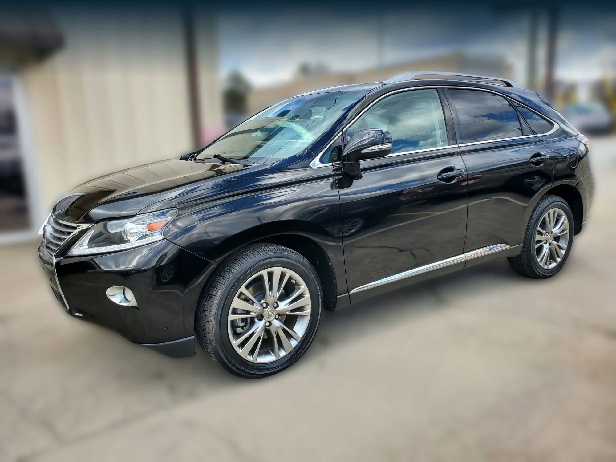 Used 2013 Lexus RX 450h AWD w/ Navigation Pkg image 3