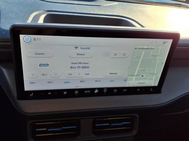 Used 2025 Ford Maverick Lobo image 6