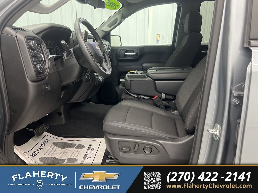 Used 2025 Chevrolet Silverado 1500 Custom w/ LPO, Dark Essentials Package image 9