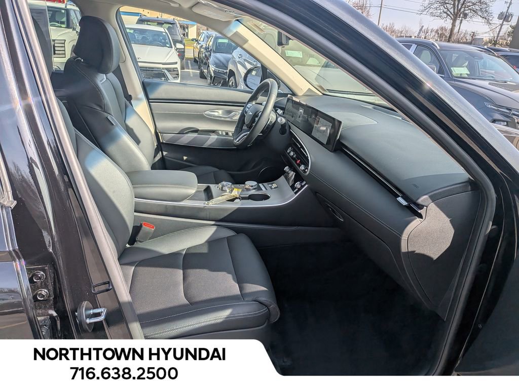 Used 2026 Genesis GV70 2.5T Select AWD/4WD image 37