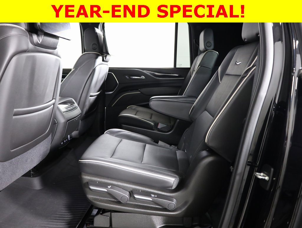 Used 2021 Cadillac Escalade ESV Sport w/ Driver Assist Tech Package image 24