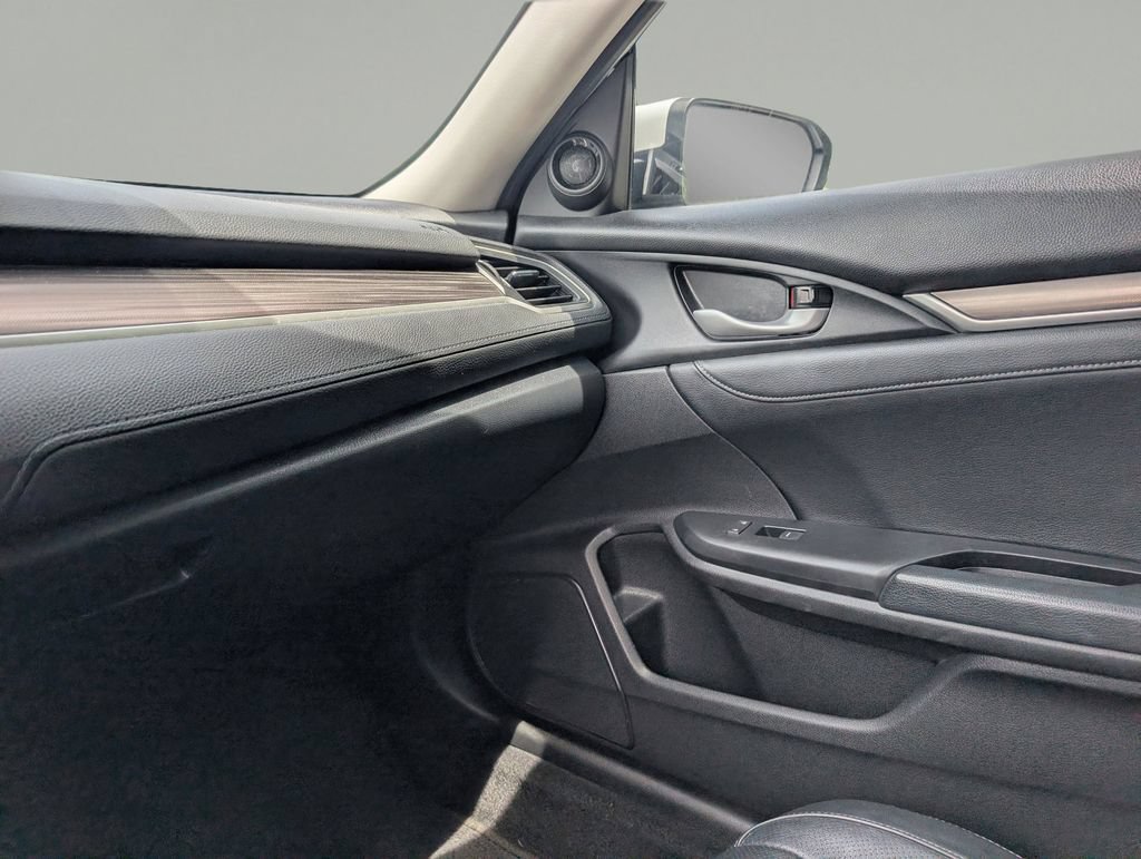 Used 2019 Honda Civic EX-L image 30