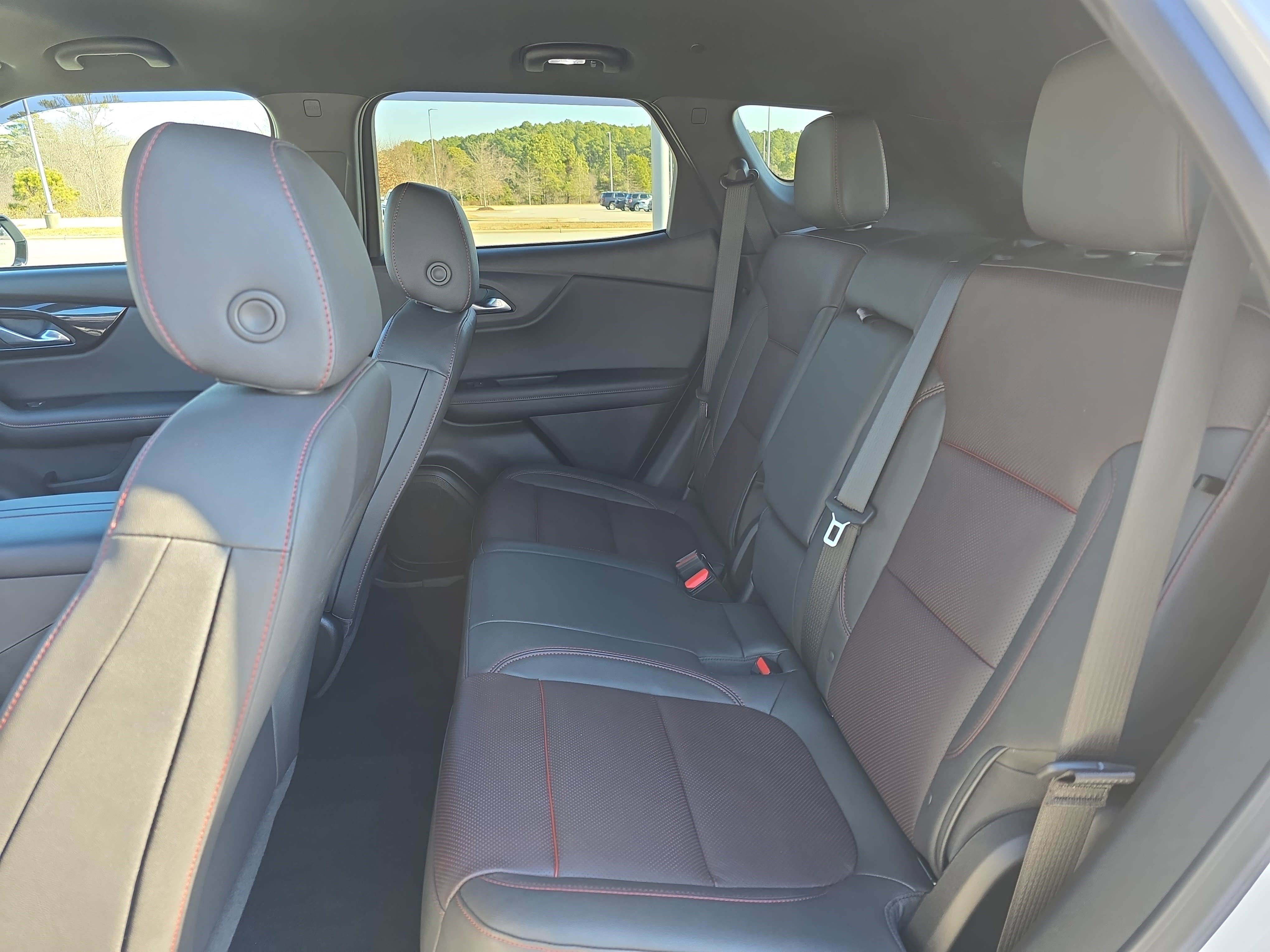 Used 2023 Chevrolet Blazer RS w/ Enhanced Convenience Package image 14