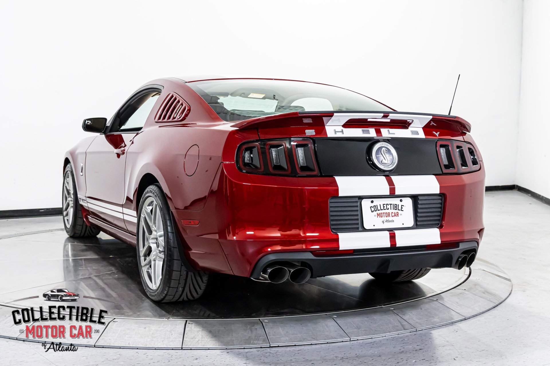 Used 2014 Ford Mustang Shelby GT500 RWD image 16