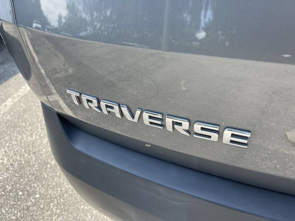 Used 2018 Chevrolet Traverse LS FWD image 7