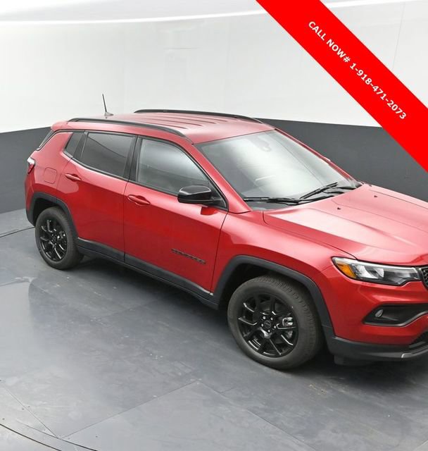 New 2026 Jeep Compass Latitude image 37