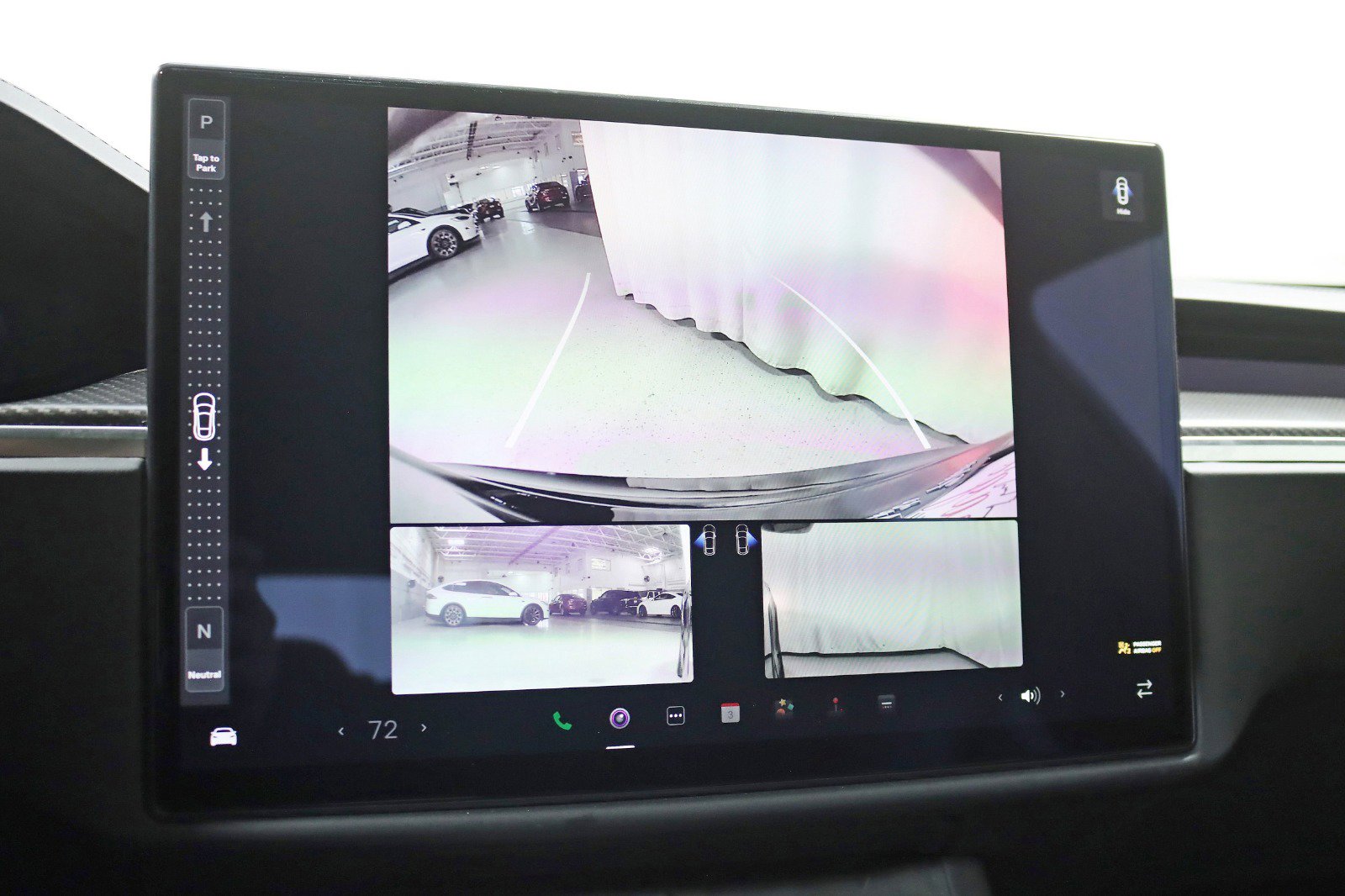 Used 2022 Tesla Model S Plaid image 18