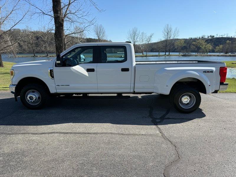 Used 2020 Ford F350 XL w/ Power Equipment Group image 4