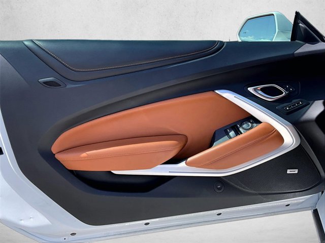 Used 2020 Chevrolet Camaro LT w/ RS Package image 16