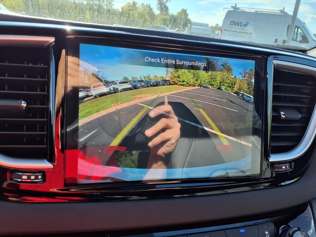 New 2026 Chrysler Voyager LX image 16