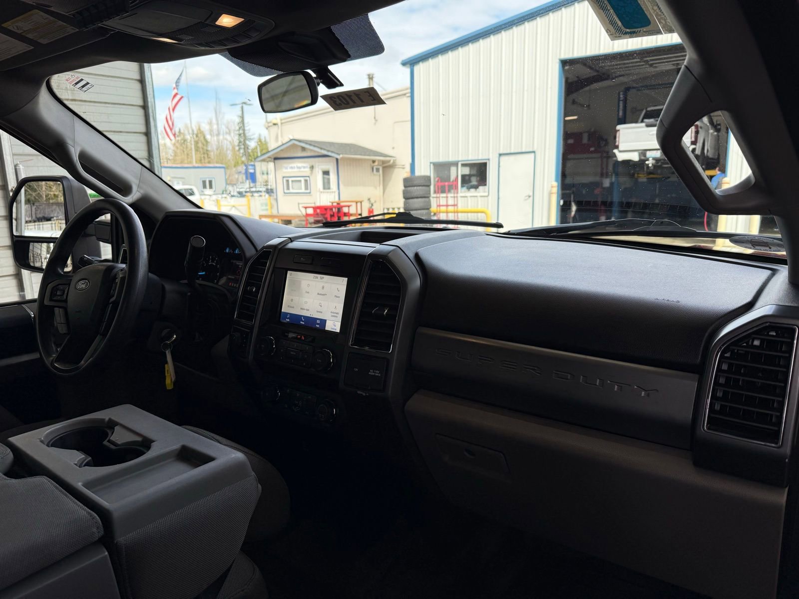 Used 2021 Ford F350 XLT w/ Camper Package AWD/4WD image 11