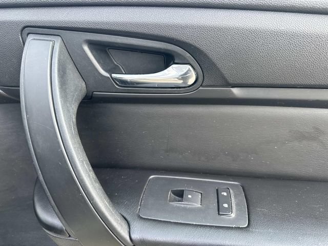 Used 2014 GMC Acadia SLE FWD image 14