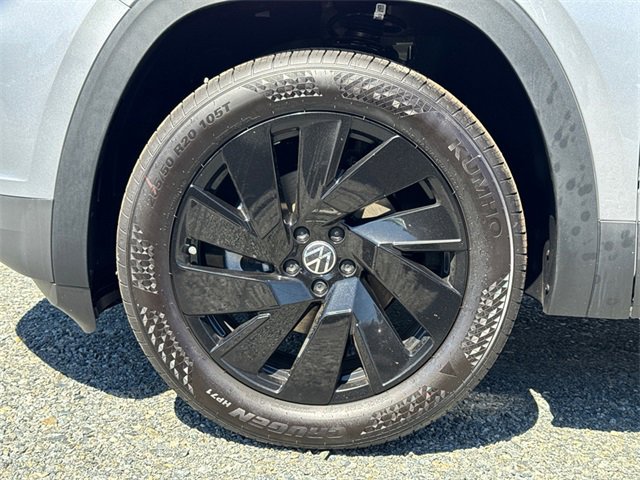 New 2026 Volkswagen Atlas SE image 9