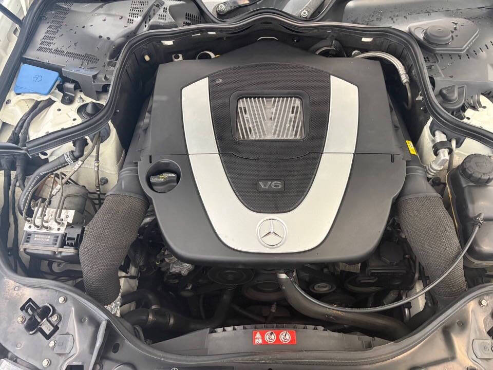 Used 2007 Mercedes-Benz E 350 Sedan image 30