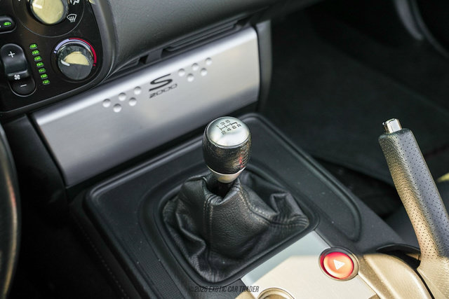 Used 2004 Honda S2000 image 48