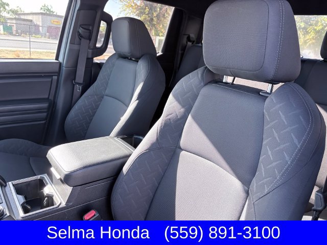 Used 2024 Toyota Tacoma SR5 AWD/4WD image 10