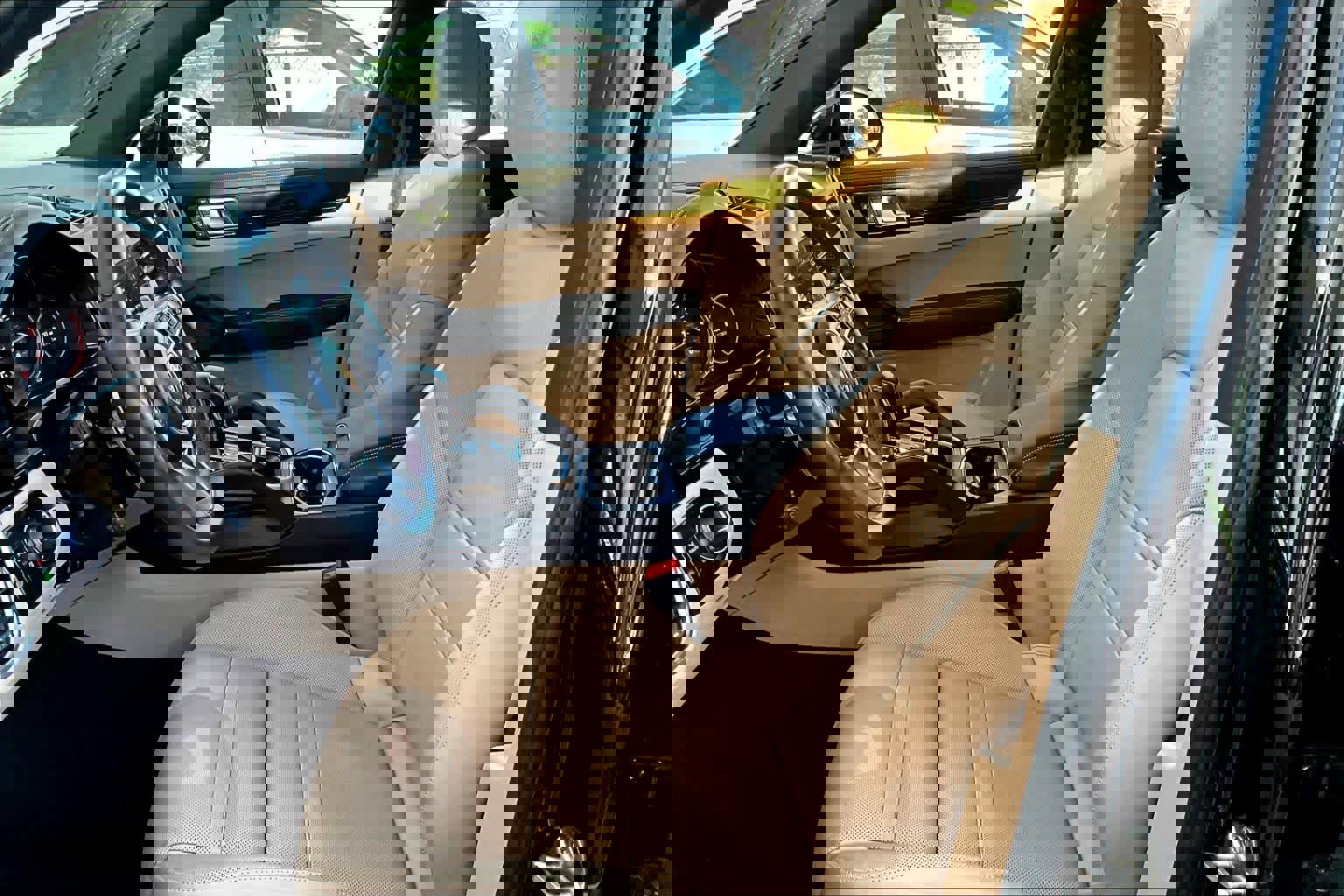 Used 2023 Porsche Cayenne image 8